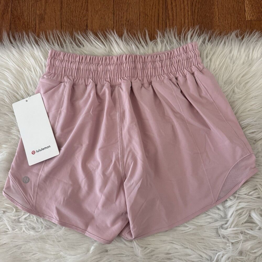 Lululemon Hotty Hot High Rise Shorts Women’s Size 4 Pink Haze 4” Lined Run NWT - Picture 2 of 12